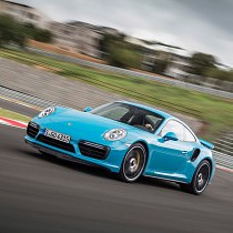 porsche_235_1479718177_m.jpg