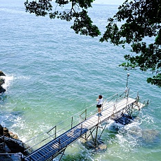 西环泳棚旅游摄影技巧、景点、行程、游记、机票酒店优惠、摄影作品 - Fever Travel